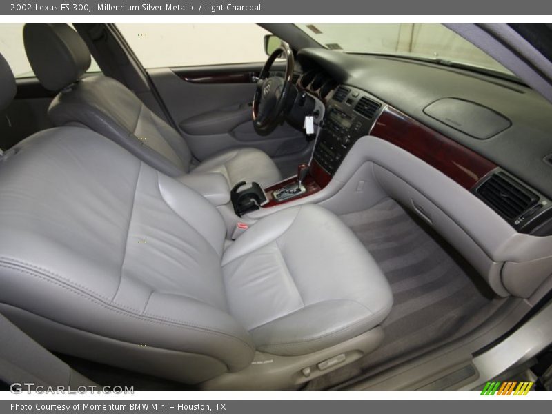 Millennium Silver Metallic / Light Charcoal 2002 Lexus ES 300