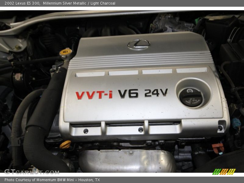 Millennium Silver Metallic / Light Charcoal 2002 Lexus ES 300