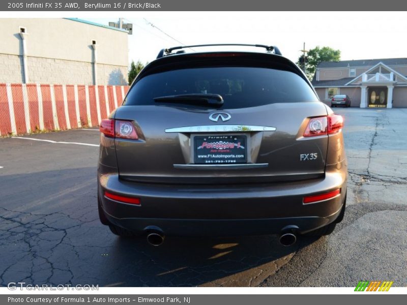 Beryllium 16 / Brick/Black 2005 Infiniti FX 35 AWD