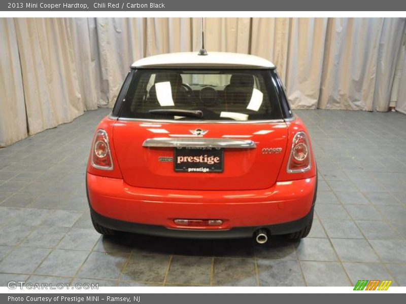 Chili Red / Carbon Black 2013 Mini Cooper Hardtop