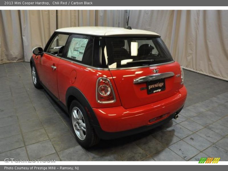 Chili Red / Carbon Black 2013 Mini Cooper Hardtop