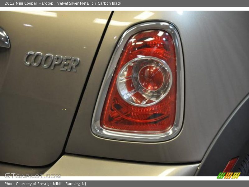 Velvet Silver Metallic / Carbon Black 2013 Mini Cooper Hardtop