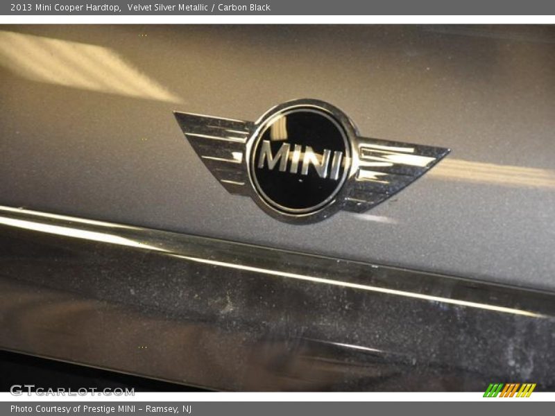 Velvet Silver Metallic / Carbon Black 2013 Mini Cooper Hardtop
