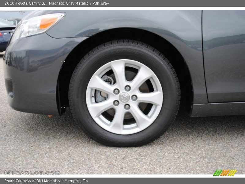 Magnetic Gray Metallic / Ash Gray 2010 Toyota Camry LE