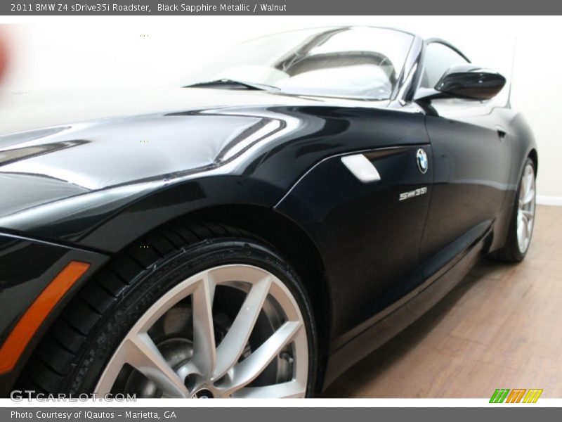 Black Sapphire Metallic / Walnut 2011 BMW Z4 sDrive35i Roadster