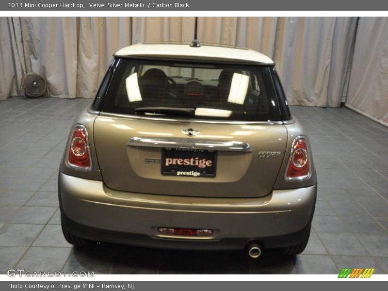 Velvet Silver Metallic / Carbon Black 2013 Mini Cooper Hardtop