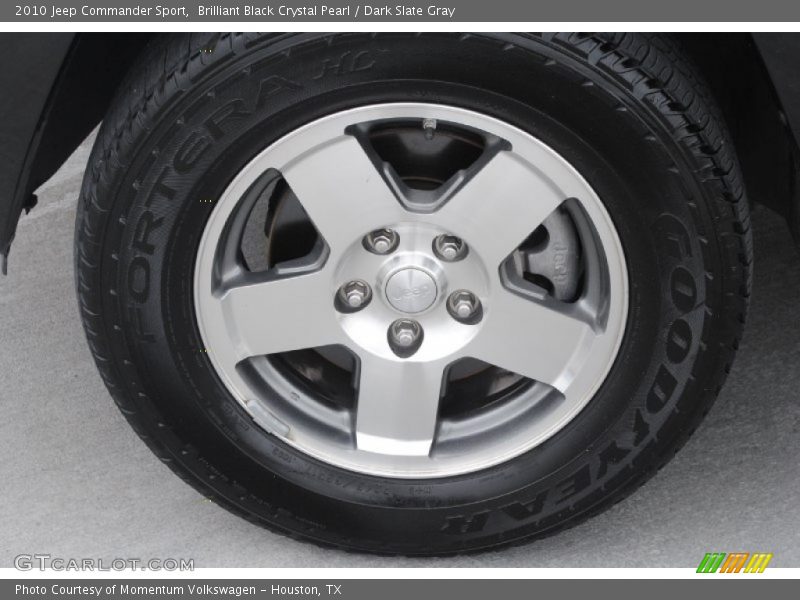 Brilliant Black Crystal Pearl / Dark Slate Gray 2010 Jeep Commander Sport