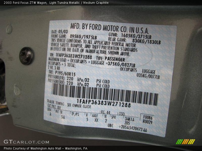 Light Tundra Metallic / Medium Graphite 2003 Ford Focus ZTW Wagon