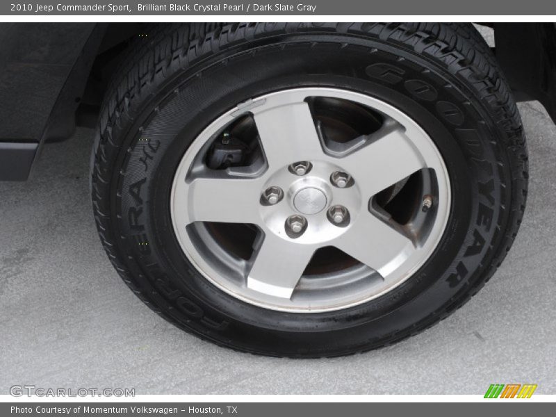 Brilliant Black Crystal Pearl / Dark Slate Gray 2010 Jeep Commander Sport