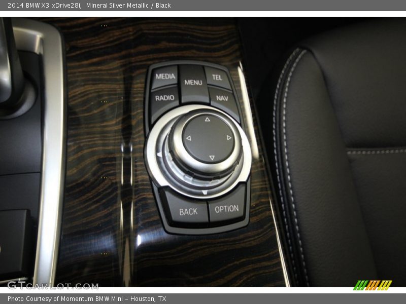 Controls of 2014 X3 xDrive28i