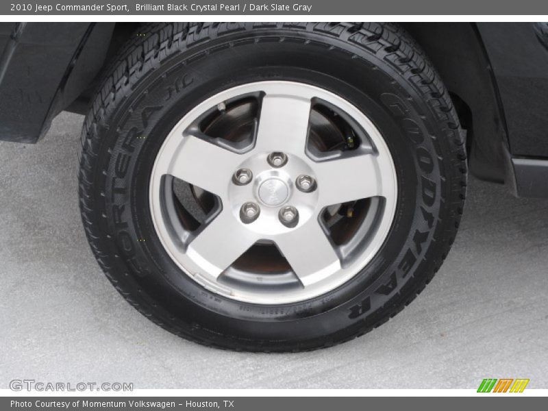 Brilliant Black Crystal Pearl / Dark Slate Gray 2010 Jeep Commander Sport