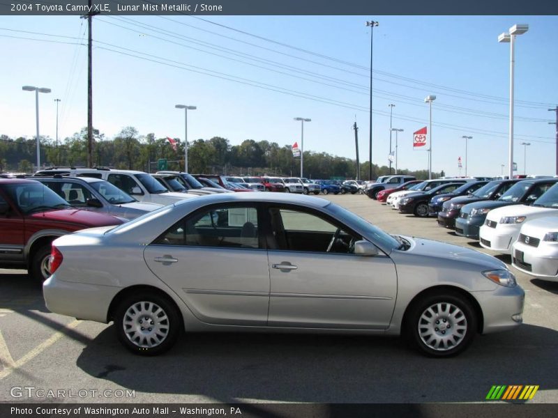 Lunar Mist Metallic / Stone 2004 Toyota Camry XLE