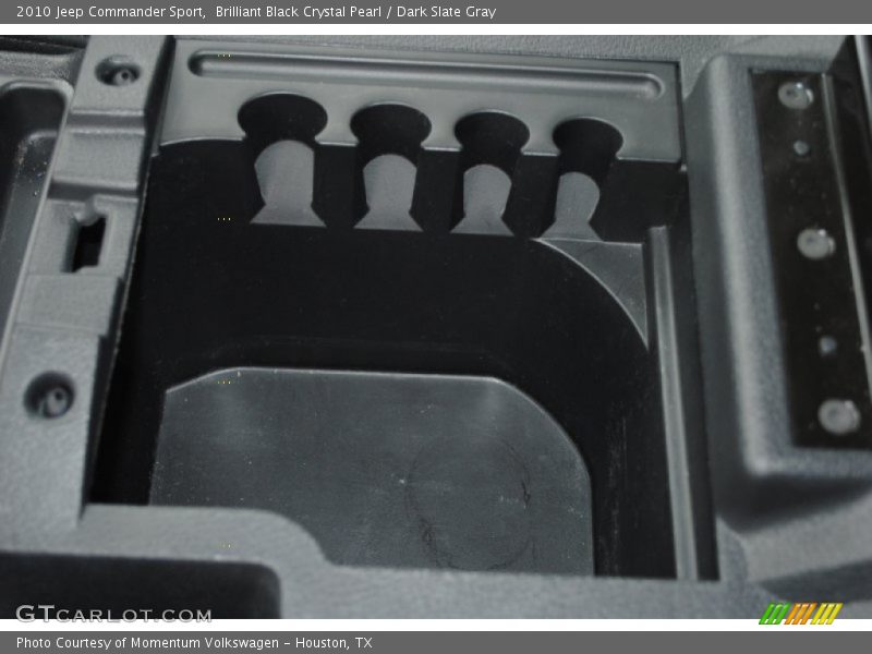 Brilliant Black Crystal Pearl / Dark Slate Gray 2010 Jeep Commander Sport