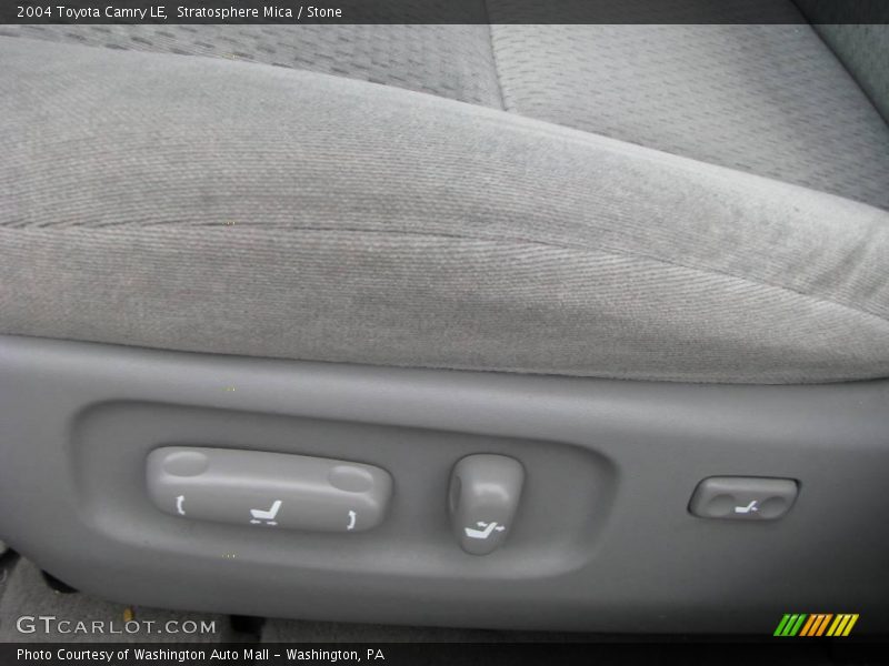 Stratosphere Mica / Stone 2004 Toyota Camry LE
