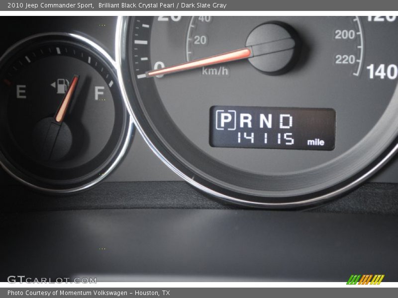 Brilliant Black Crystal Pearl / Dark Slate Gray 2010 Jeep Commander Sport