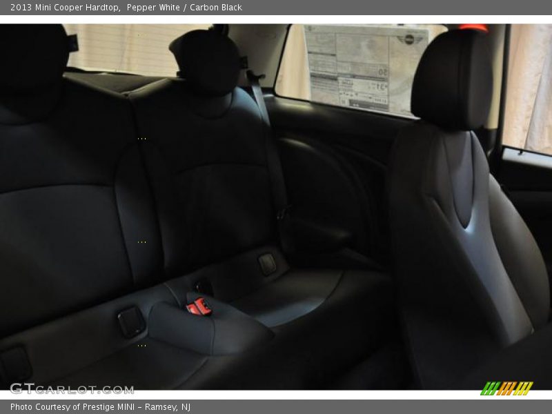 Pepper White / Carbon Black 2013 Mini Cooper Hardtop