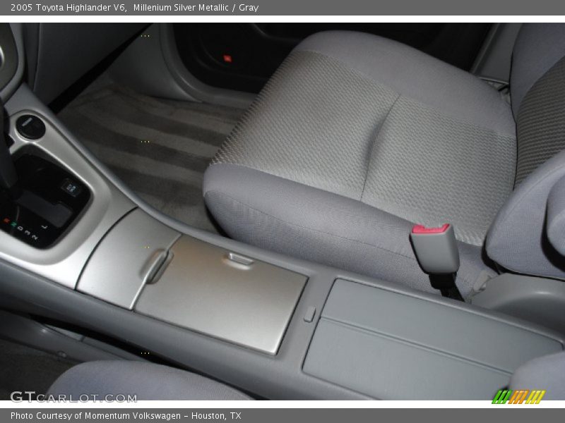 Millenium Silver Metallic / Gray 2005 Toyota Highlander V6