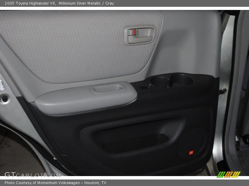 Millenium Silver Metallic / Gray 2005 Toyota Highlander V6