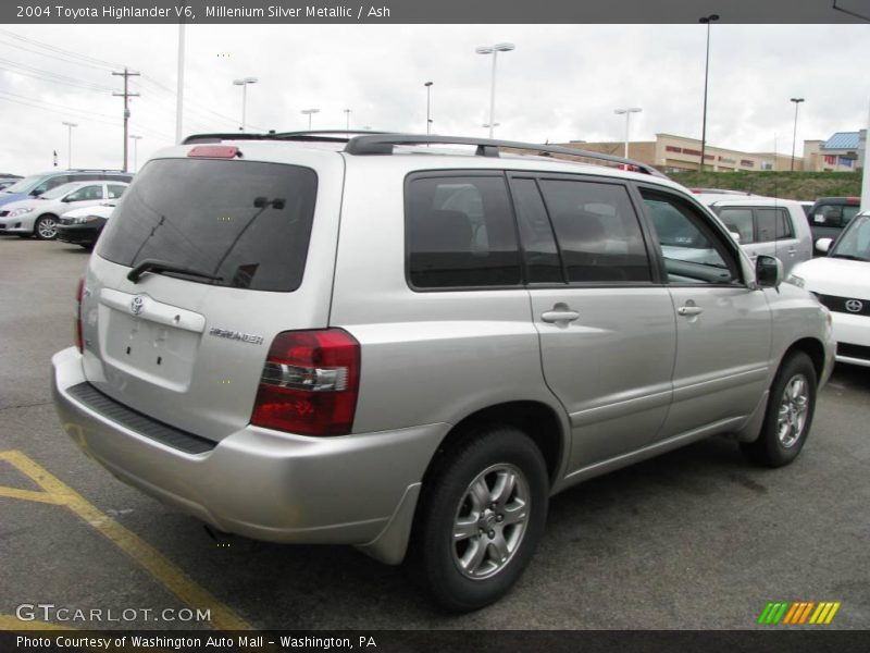 Millenium Silver Metallic / Ash 2004 Toyota Highlander V6