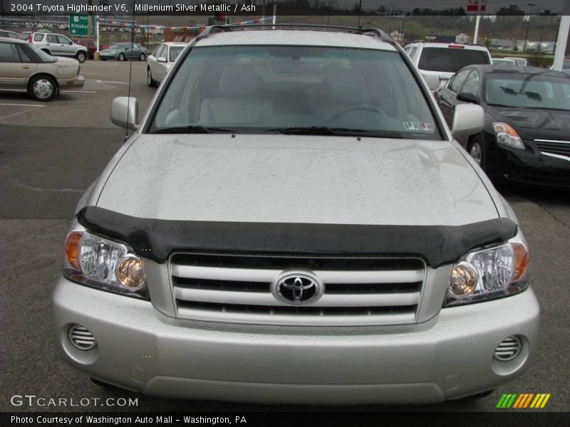 Millenium Silver Metallic / Ash 2004 Toyota Highlander V6
