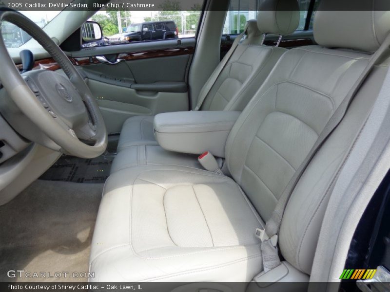 Blue Chip / Cashmere 2005 Cadillac DeVille Sedan