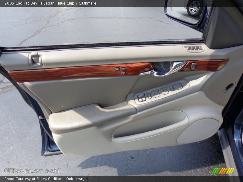 Blue Chip / Cashmere 2005 Cadillac DeVille Sedan