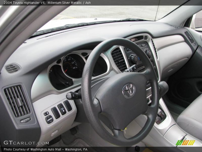 Millenium Silver Metallic / Ash 2004 Toyota Highlander V6