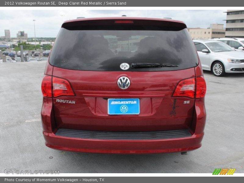 Deep Claret Red Metallic / Sierra Sand 2012 Volkswagen Routan SE