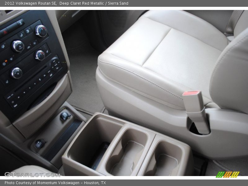 Deep Claret Red Metallic / Sierra Sand 2012 Volkswagen Routan SE