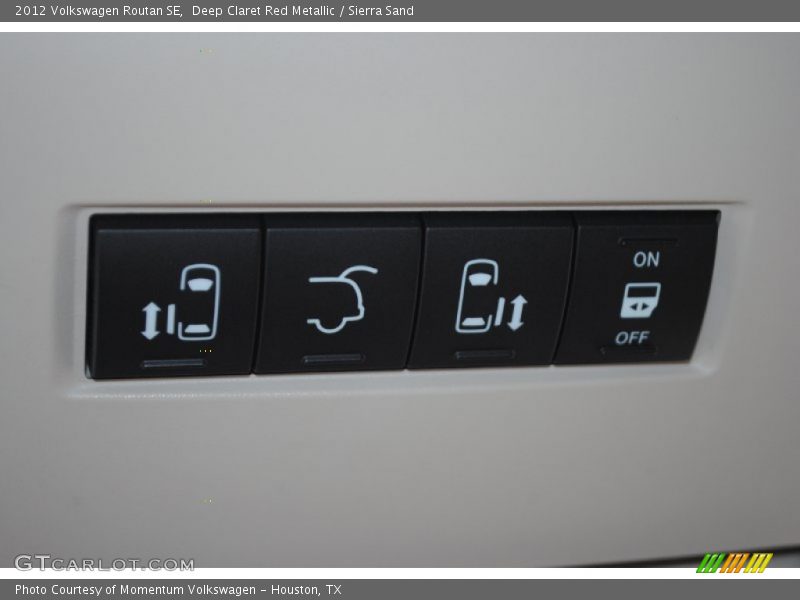 Deep Claret Red Metallic / Sierra Sand 2012 Volkswagen Routan SE