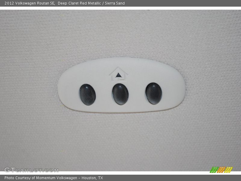 Deep Claret Red Metallic / Sierra Sand 2012 Volkswagen Routan SE