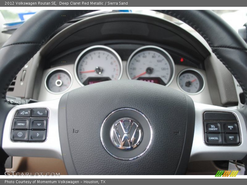 Deep Claret Red Metallic / Sierra Sand 2012 Volkswagen Routan SE