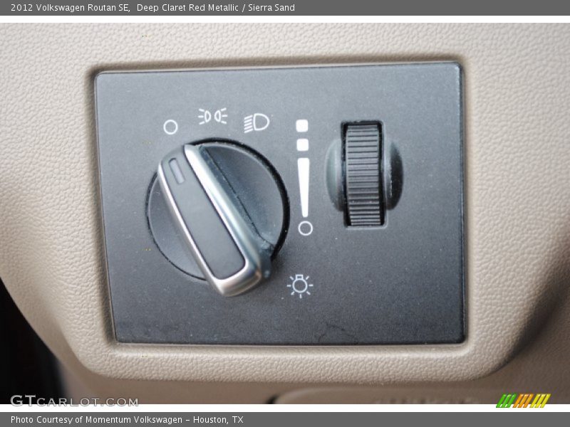 Deep Claret Red Metallic / Sierra Sand 2012 Volkswagen Routan SE