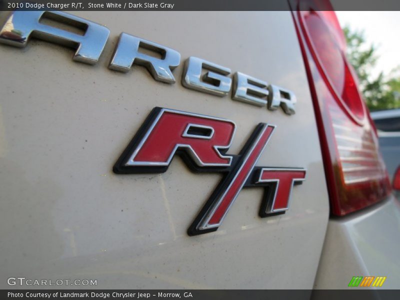 Stone White / Dark Slate Gray 2010 Dodge Charger R/T