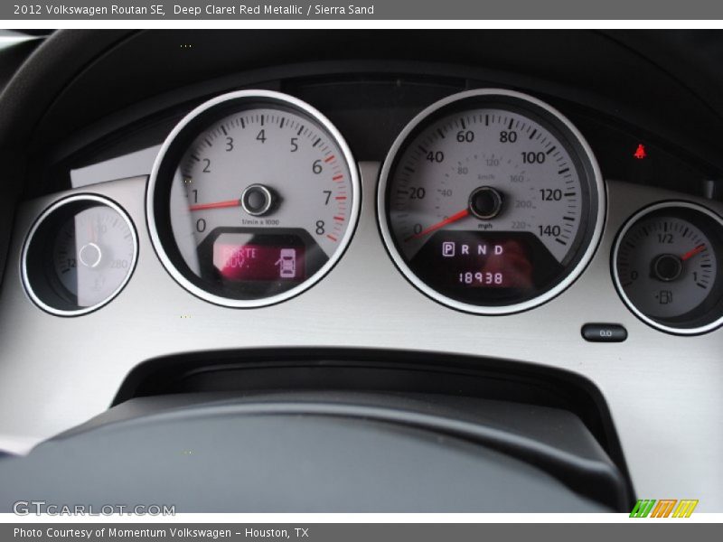 Deep Claret Red Metallic / Sierra Sand 2012 Volkswagen Routan SE