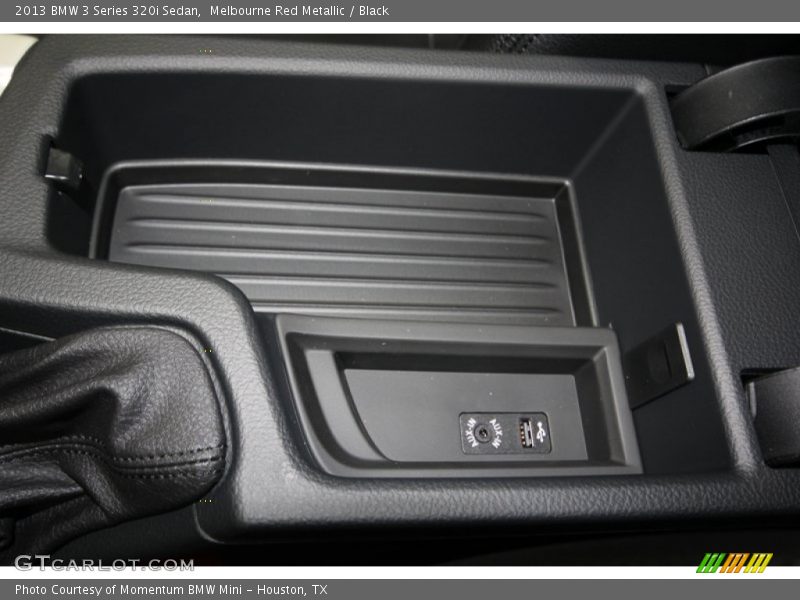 Melbourne Red Metallic / Black 2013 BMW 3 Series 320i Sedan