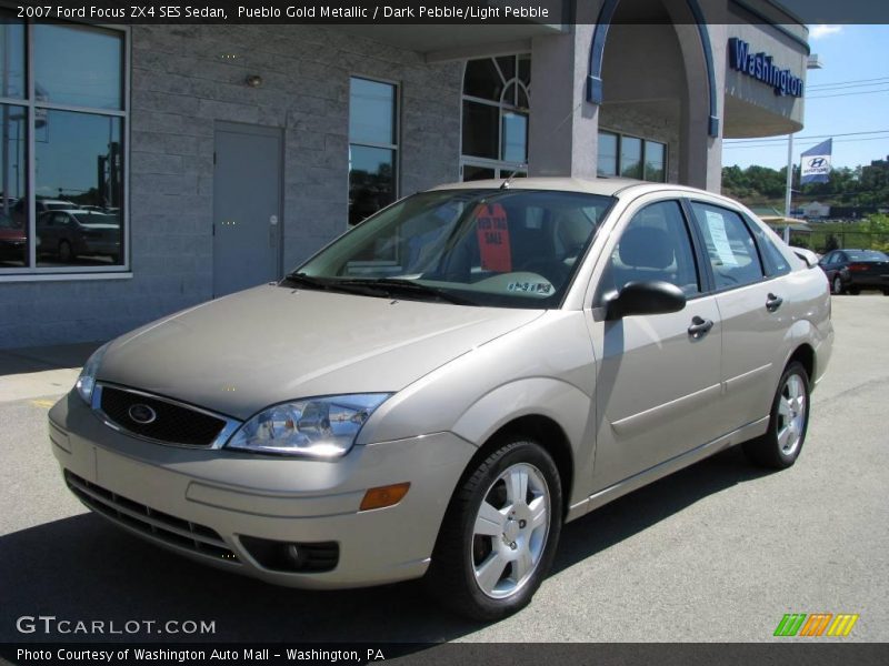 Pueblo Gold Metallic / Dark Pebble/Light Pebble 2007 Ford Focus ZX4 SES Sedan