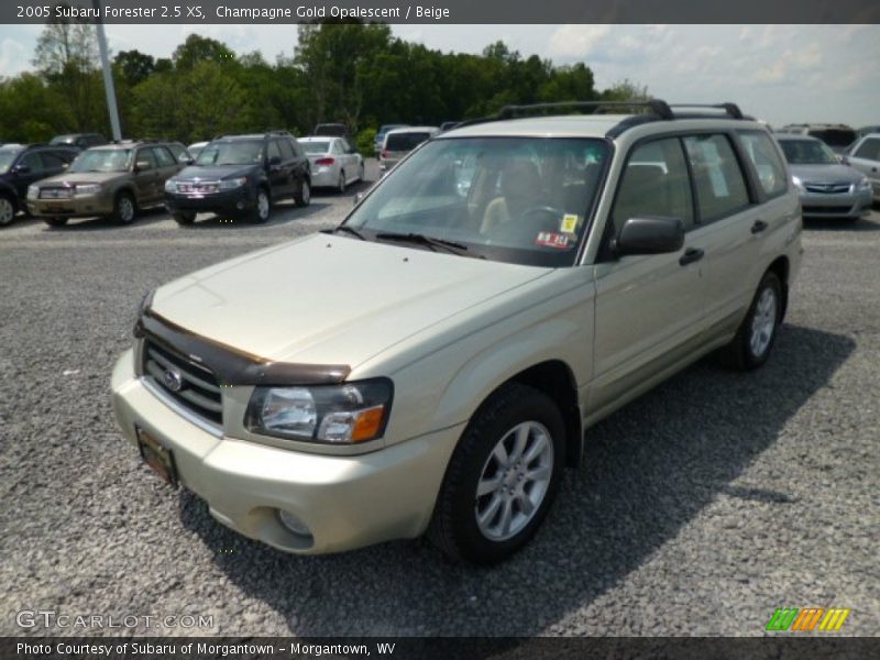 Champagne Gold Opalescent / Beige 2005 Subaru Forester 2.5 XS