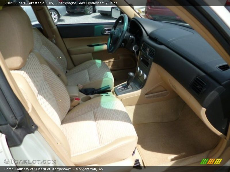 Champagne Gold Opalescent / Beige 2005 Subaru Forester 2.5 XS
