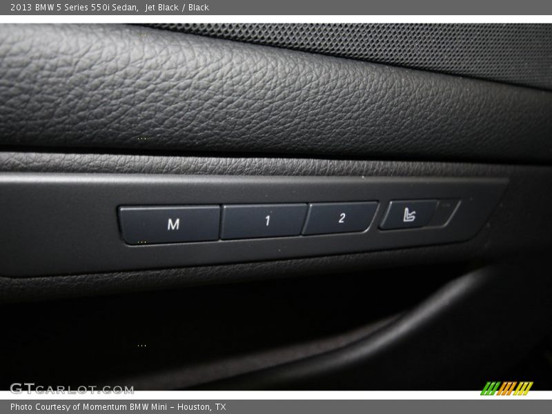 Jet Black / Black 2013 BMW 5 Series 550i Sedan