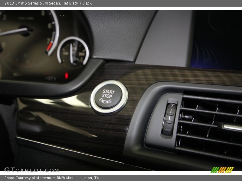 Jet Black / Black 2013 BMW 5 Series 550i Sedan