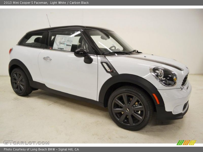 Light White / Carbon Black 2013 Mini Cooper S Paceman