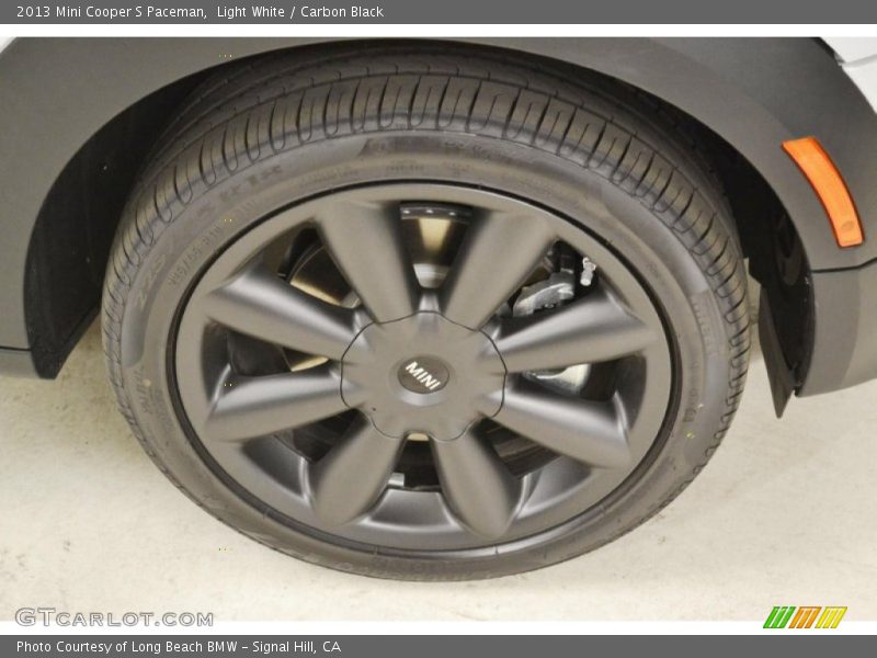 Light White / Carbon Black 2013 Mini Cooper S Paceman