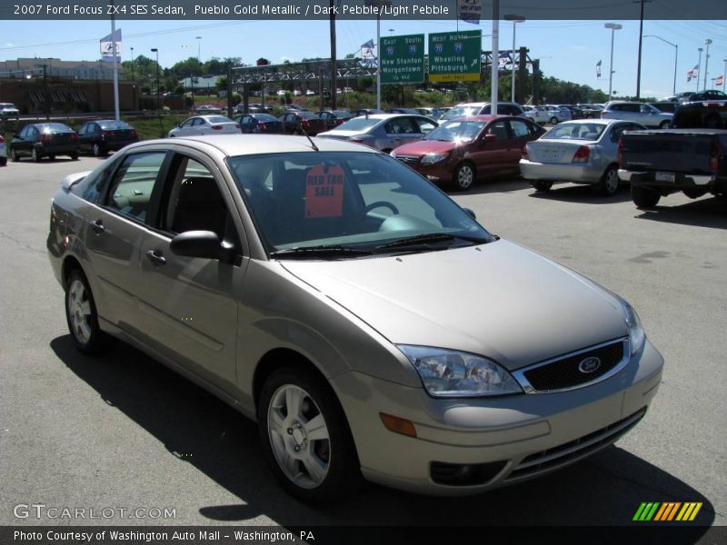 Pueblo Gold Metallic / Dark Pebble/Light Pebble 2007 Ford Focus ZX4 SES Sedan