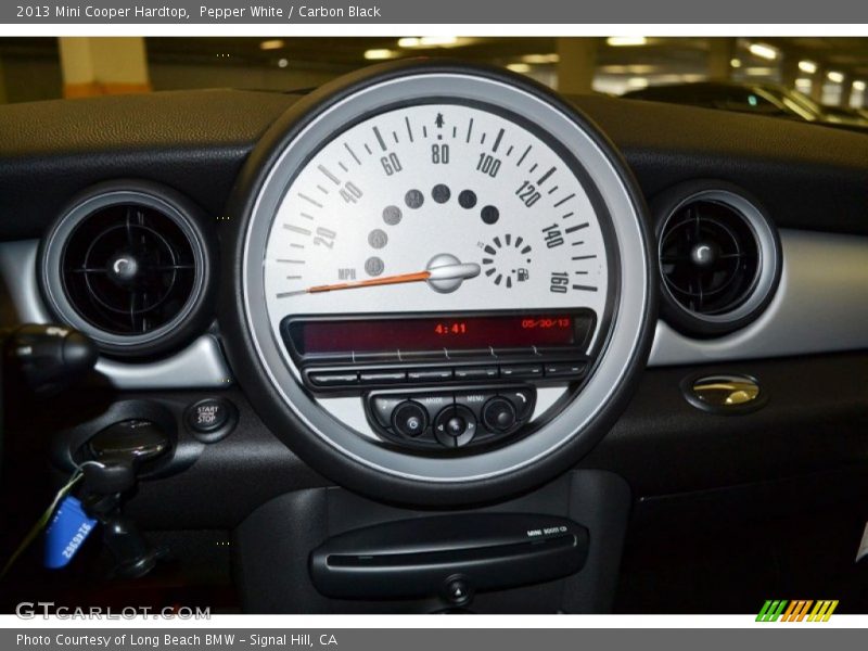 Pepper White / Carbon Black 2013 Mini Cooper Hardtop