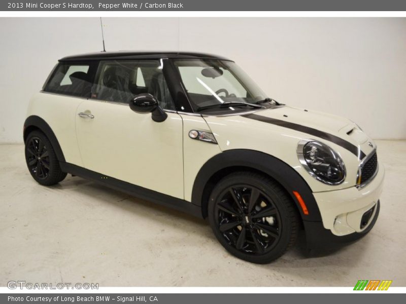 Pepper White / Carbon Black 2013 Mini Cooper S Hardtop