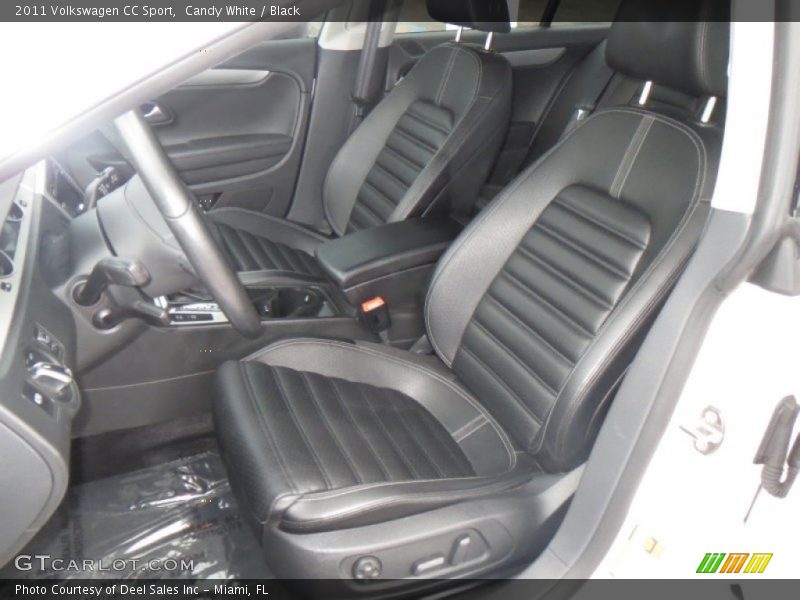 Candy White / Black 2011 Volkswagen CC Sport