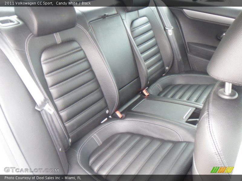 Candy White / Black 2011 Volkswagen CC Sport