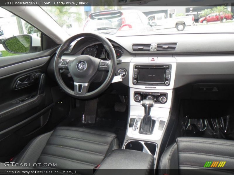 Candy White / Black 2011 Volkswagen CC Sport