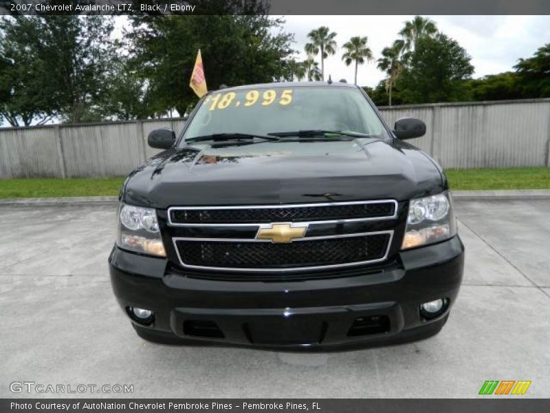 Black / Ebony 2007 Chevrolet Avalanche LTZ